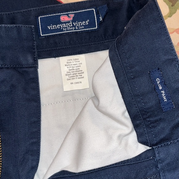 Vineyard vines flat front Club Pant Navy Blue Khakis - Picture 5 of 5